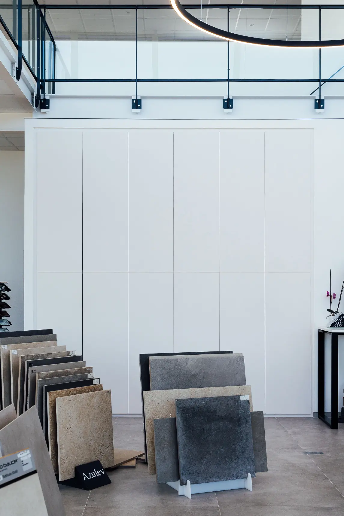 conseil-choix-showroom-linières-carrelages-saint-léger
